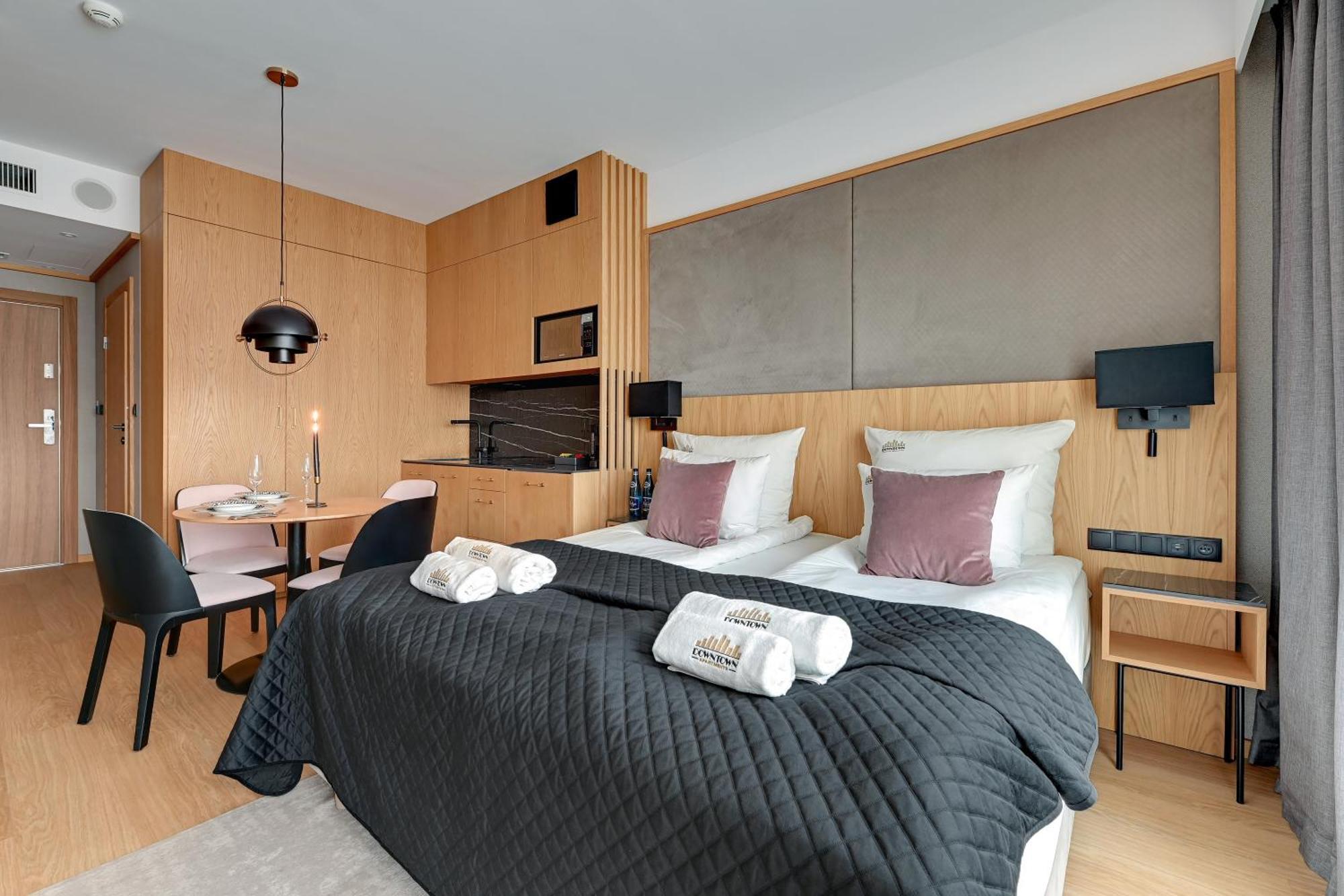 Deo Plaza Riverside & Radisson By Downtown Apartment Gdansk