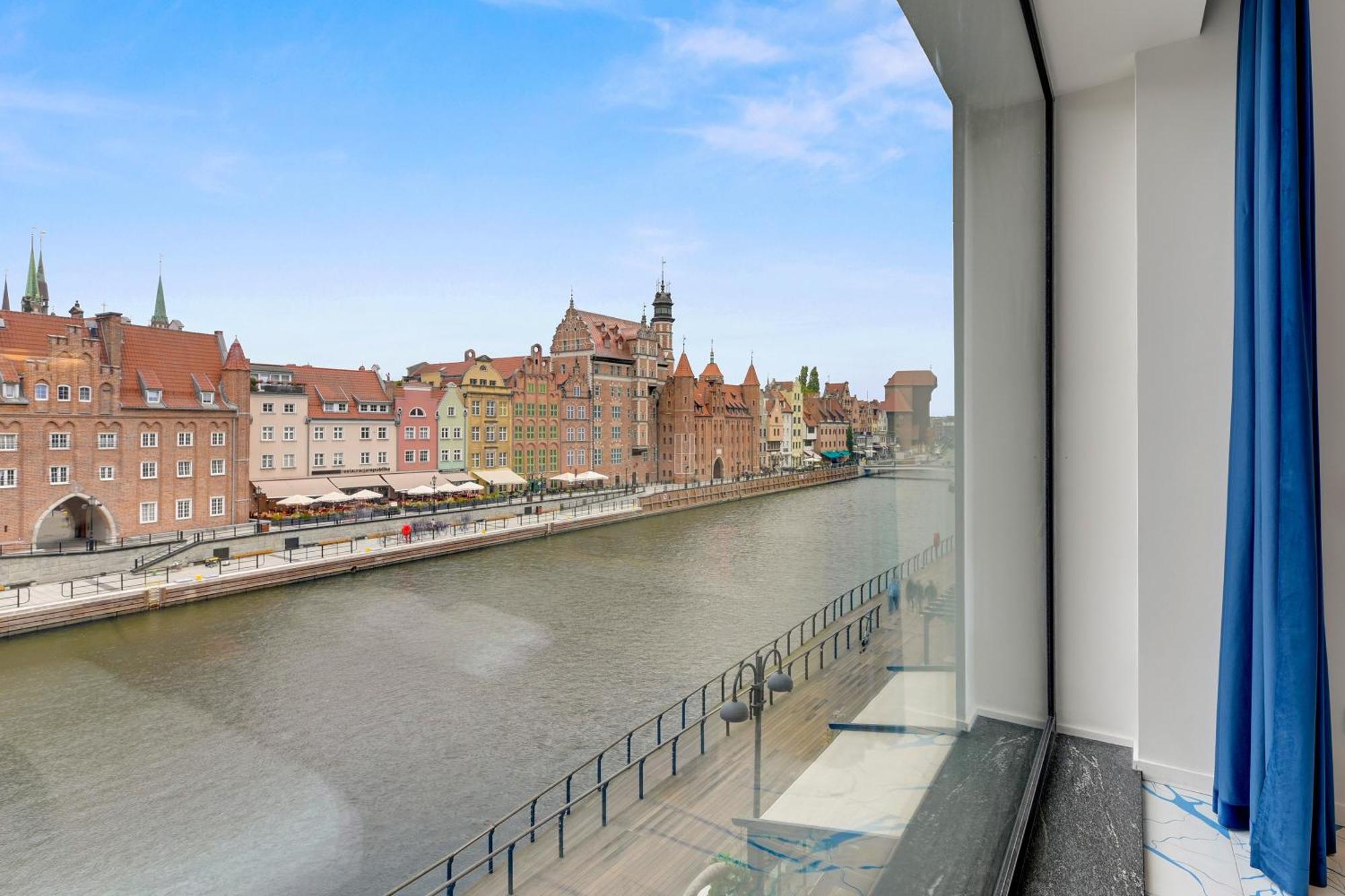 Deo Plaza Riverside & Radisson By Downtown Гданськ